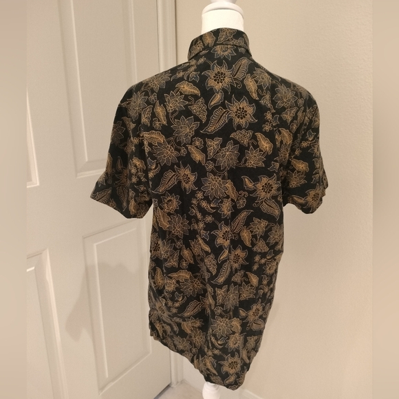 Men's Floral Basics Katun Material Button Up Shirt - Picture 3 of 6